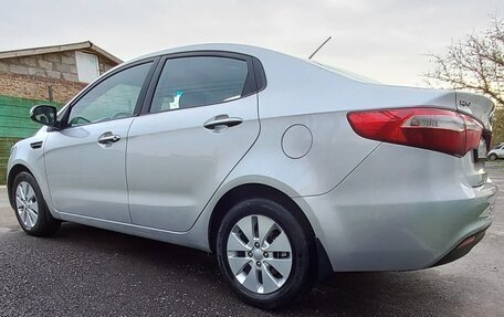 KIA Rio III рестайлинг, 2011 год, 840 000 рублей, 6 фотография