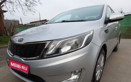 KIA Rio III рестайлинг, 2011 год, 840 000 рублей, 2 фотография