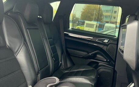 Porsche Cayenne III, 2011 год, 4 000 000 рублей, 19 фотография