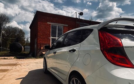 Hyundai Solaris II рестайлинг, 2012 год, 850 000 рублей, 4 фотография