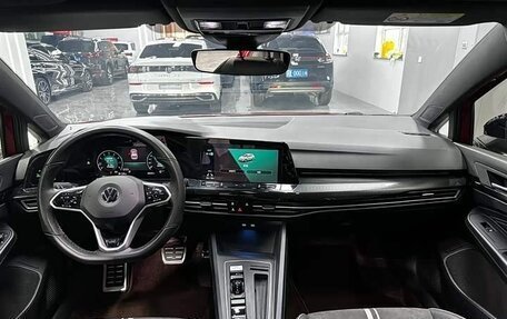 Volkswagen Golf VIII, 2021 год, 1 989 000 рублей, 10 фотография