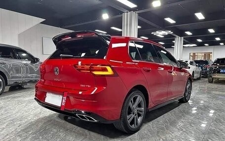 Volkswagen Golf VIII, 2021 год, 1 989 000 рублей, 6 фотография