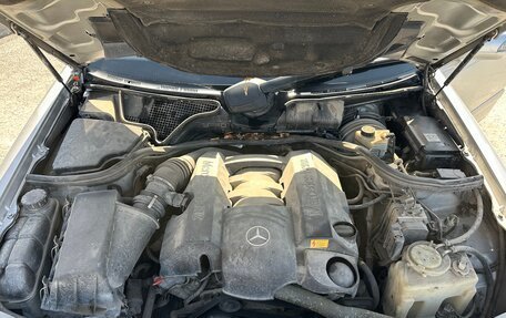 Mercedes-Benz E-Класс, 2000 год, 270 000 рублей, 1 фотография