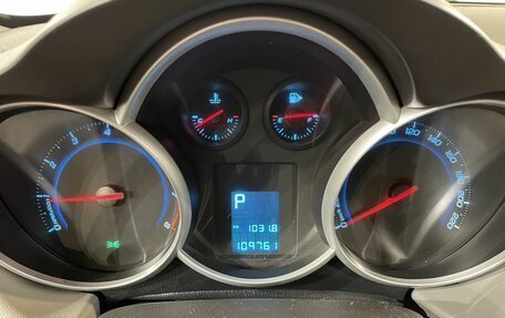 Chevrolet Cruze II, 2014 год, 799 000 рублей, 10 фотография