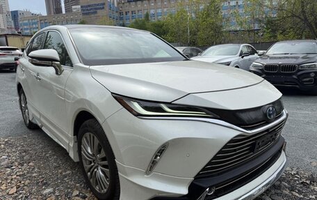 Toyota Harrier, 2022 год, 4 650 000 рублей, 9 фотография