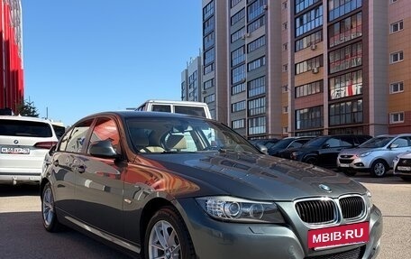 BMW 3 серия, 2010 год, 1 000 000 рублей, 2 фотография
