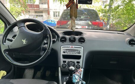 Peugeot 308 II, 2011 год, 380 000 рублей, 11 фотография