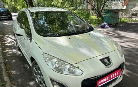 Peugeot 308 II, 2011 год, 380 000 рублей, 2 фотография