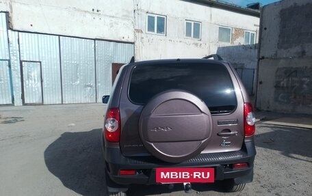 Chevrolet Niva I рестайлинг, 2018 год, 920 000 рублей, 4 фотография