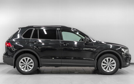 Volkswagen Tiguan II, 2019 год, 2 800 000 рублей, 4 фотография