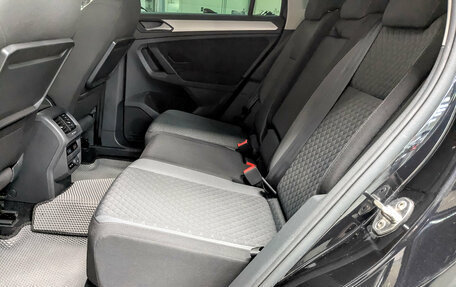 Volkswagen Tiguan II, 2019 год, 2 800 000 рублей, 12 фотография