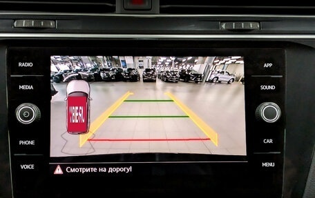 Volkswagen Tiguan II, 2019 год, 2 800 000 рублей, 16 фотография