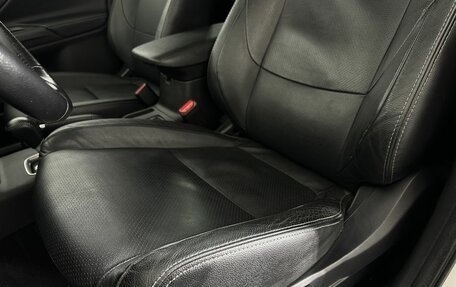 Mitsubishi Outlander III рестайлинг 3, 2014 год, 1 500 000 рублей, 10 фотография