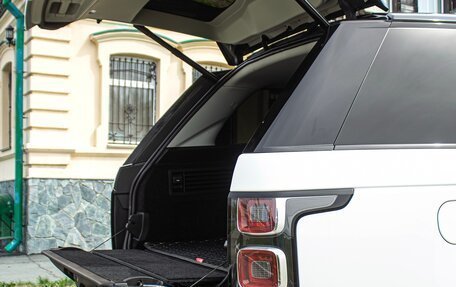 Land Rover Range Rover IV рестайлинг, 2020 год, 9 000 000 рублей, 8 фотография