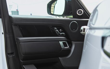 Land Rover Range Rover IV рестайлинг, 2020 год, 9 000 000 рублей, 20 фотография
