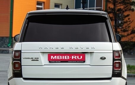 Land Rover Range Rover IV рестайлинг, 2020 год, 9 000 000 рублей, 6 фотография