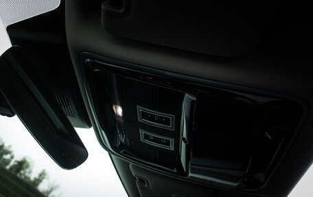 Land Rover Range Rover IV рестайлинг, 2020 год, 9 000 000 рублей, 26 фотография
