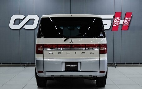 Mitsubishi Delica D:5 I, 2011 год, 1 849 000 рублей, 4 фотография