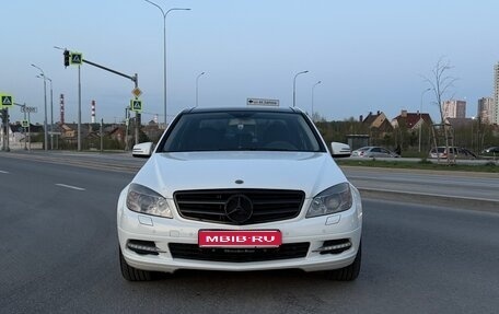 Mercedes-Benz C-Класс, 2010 год, 1 500 000 рублей, 1 фотография