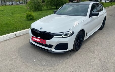 BMW 5 серия, 2020 год, 6 100 000 рублей, 8 фотография