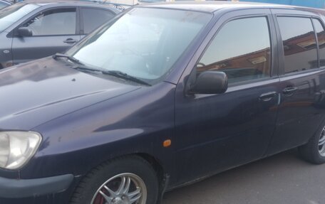 Toyota Raum I, 1997 год, 140 000 рублей, 2 фотография