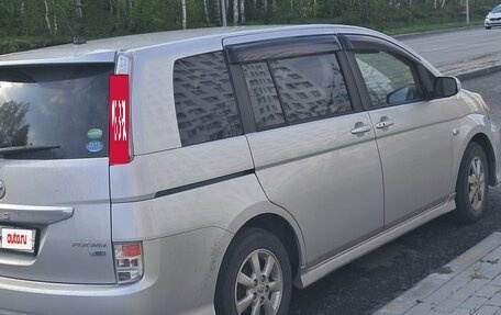 Toyota ISis I, 2012 год, 940 000 рублей, 8 фотография
