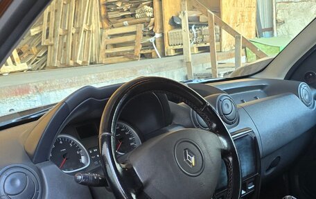 Renault Duster I рестайлинг, 2014 год, 950 000 рублей, 8 фотография