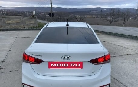 Hyundai Solaris II рестайлинг, 2018 год, 1 700 000 рублей, 2 фотография