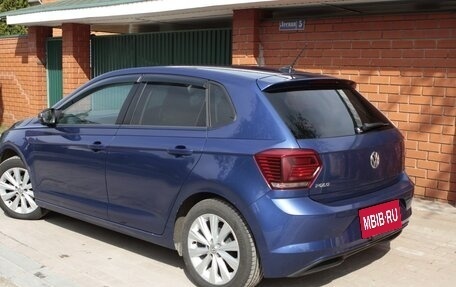 Volkswagen Polo VI (EU Market), 2018 год, 1 250 000 рублей, 2 фотография