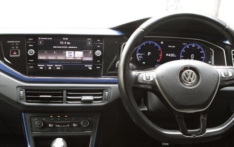 Volkswagen Polo VI (EU Market), 2018 год, 1 250 000 рублей, 13 фотография