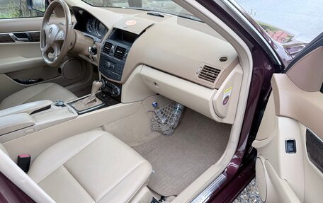 Mercedes-Benz C-Класс, 2008 год, 1 300 000 рублей, 9 фотография