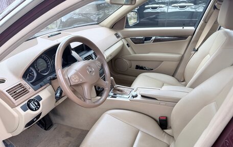 Mercedes-Benz C-Класс, 2008 год, 1 300 000 рублей, 10 фотография