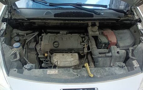 Peugeot Partner II рестайлинг 2, 2011 год, 600 000 рублей, 7 фотография