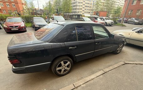 Mercedes-Benz W124, 1992 год, 110 000 рублей, 2 фотография