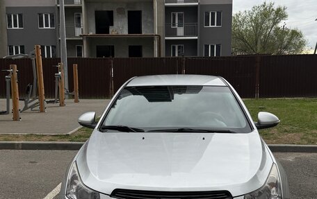 Chevrolet Cruze II, 2014 год, 700 000 рублей, 2 фотография