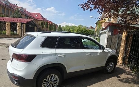 Volkswagen Taos, 2021 год, 2 800 000 рублей, 2 фотография