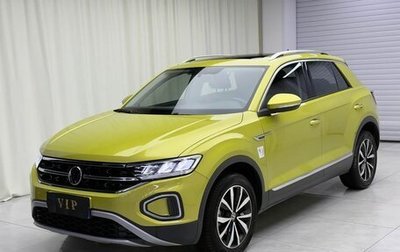 Volkswagen T-Roc I, 2023 год, 2 285 000 рублей, 1 фотография