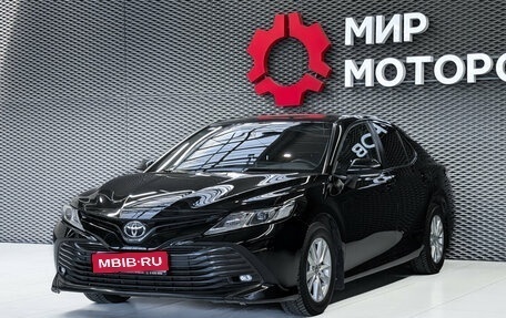 Toyota Camry, 2018 год, 2 550 000 рублей, 1 фотография