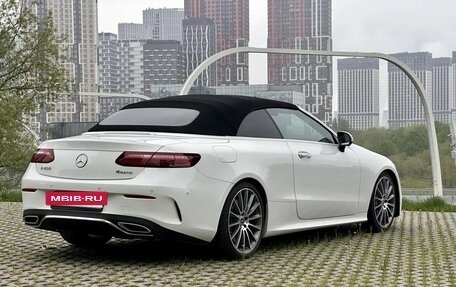 Mercedes-Benz E-Класс, 2021 год, 6 100 000 рублей, 10 фотография