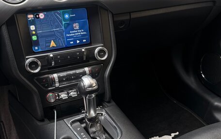 Ford Mustang VI рестайлинг, 2017 год, 2 890 000 рублей, 9 фотография