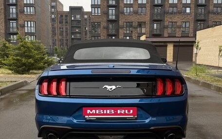 Ford Mustang VI рестайлинг, 2017 год, 2 890 000 рублей, 5 фотография