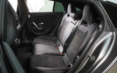 Mercedes-Benz CLA, 2020 год, 2 699 000 рублей, 7 фотография