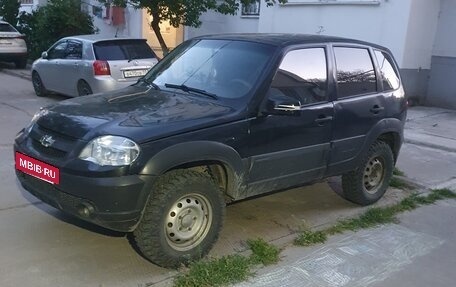 Chevrolet Niva I рестайлинг, 2011 год, 450 000 рублей, 2 фотография