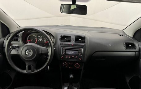 Volkswagen Polo VI (EU Market), 2015 год, 949 000 рублей, 11 фотография