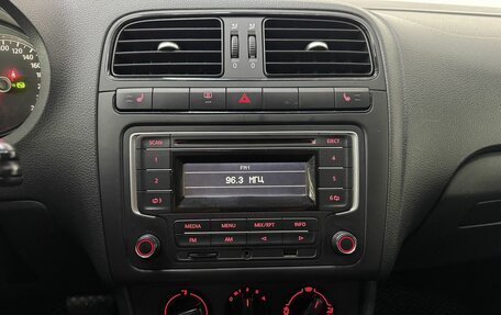 Volkswagen Polo VI (EU Market), 2015 год, 949 000 рублей, 13 фотография