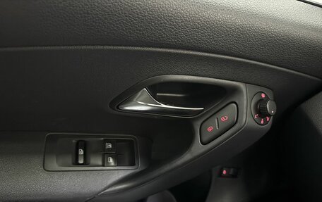 Volkswagen Polo VI (EU Market), 2015 год, 949 000 рублей, 17 фотография