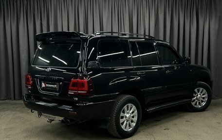 Toyota Land Cruiser 100 рестайлинг 2, 2001 год, 1 799 888 рублей, 4 фотография