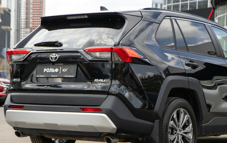 Toyota RAV4, 2025 год, 4 948 000 рублей, 17 фотография