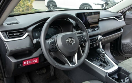 Toyota RAV4, 2025 год, 4 948 000 рублей, 16 фотография