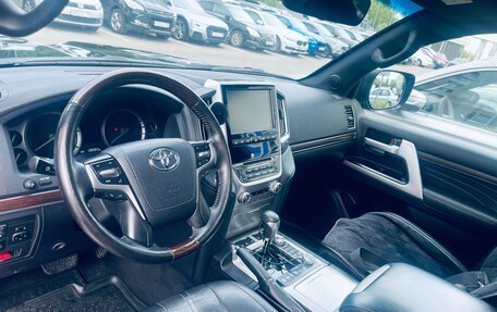 Toyota Land Cruiser 200, 2019 год, 9 000 000 рублей, 9 фотография
